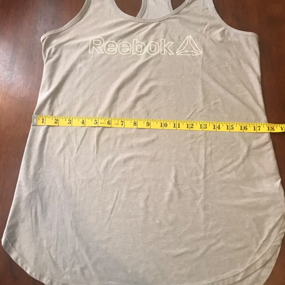 Reebok Women’s Tank/ Top  Gray Color Size L - Picture 6 of 9